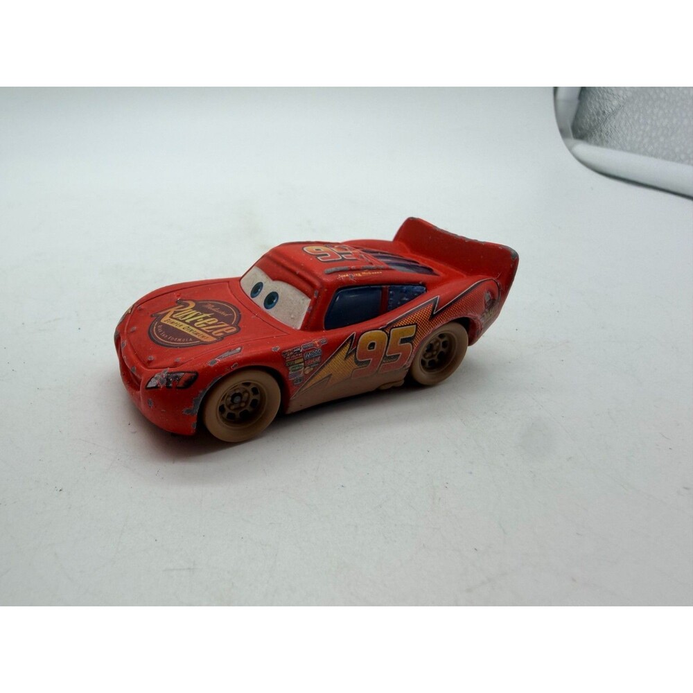 Disney Pixar Cars Lightning McQueen #95 Rust-eze Mattel Diecast 1:55